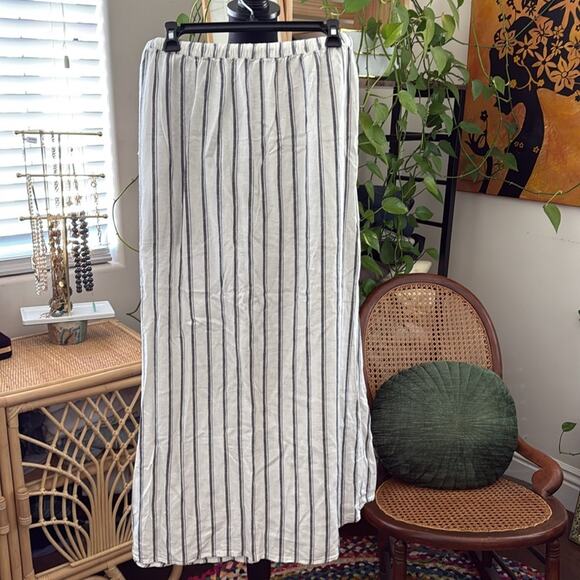 NWT Splendid Thira White & Gray Striped Front Slit Coastal Hamptons Maxi Skirt - Picture 2 of 5